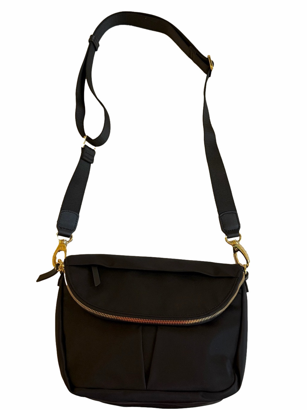 Quince Black Revive Nylon Foldover Crossbody Bag NWOT Adjustable Strap Gold Zip - Picture 2 of 13